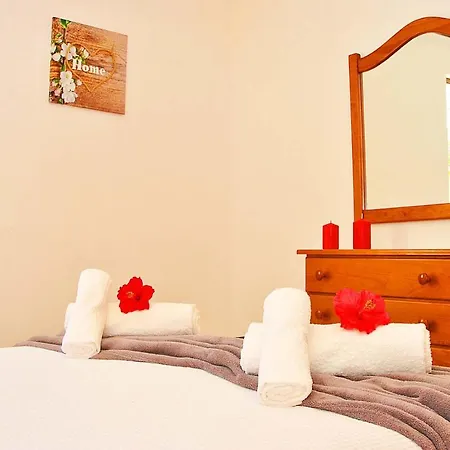 Isis By Algarve Vacation Villa *